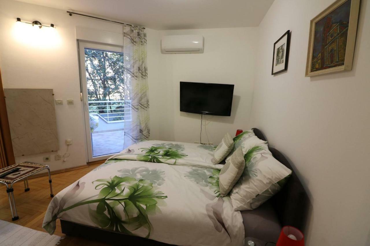 Benedetta Apartment Pula Bagian luar foto