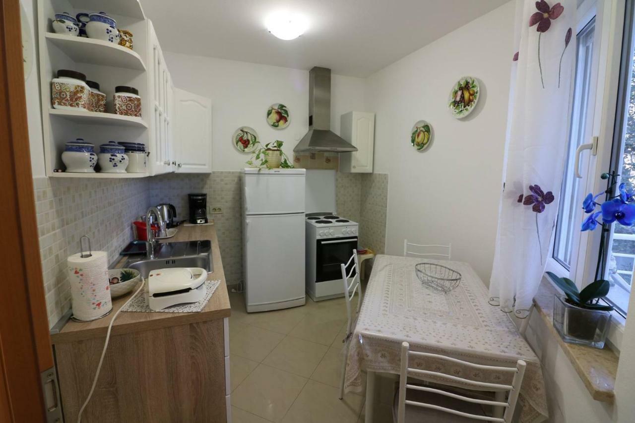 Benedetta Apartment Pula Bagian luar foto